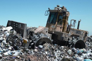 compactor-681543_640